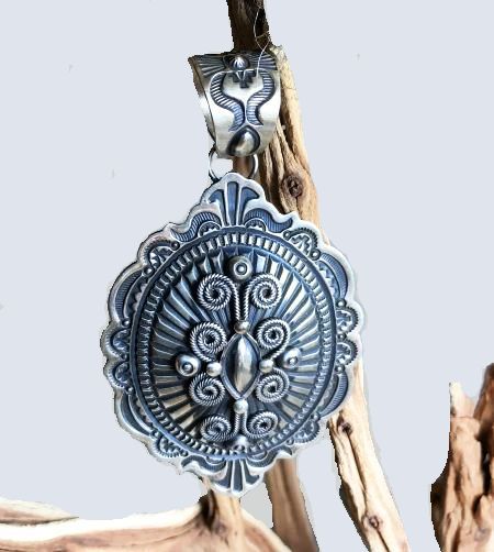 Necklaces & Pendants: J1419 Darrell Cadman